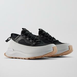 Canada Goose Trail Sneaker